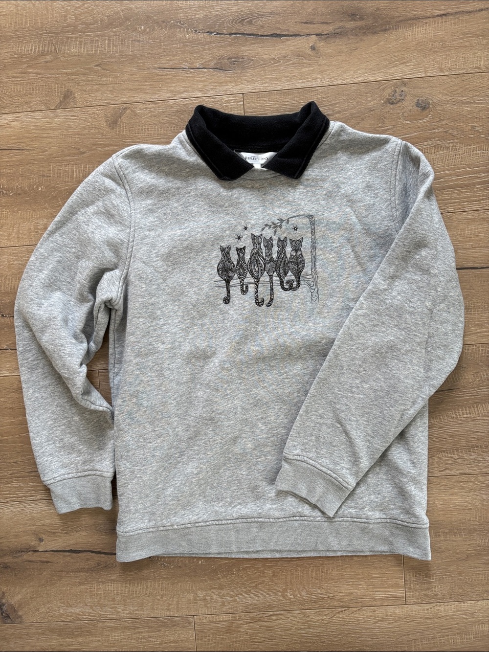 Northern Reflections Cat Crewneck